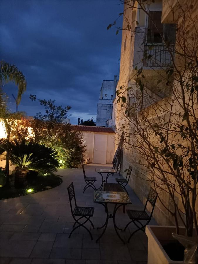 לינה וארוחת בוקר לצ'ה Il Giardino Della Scuncerta מראה חיצוני תמונה