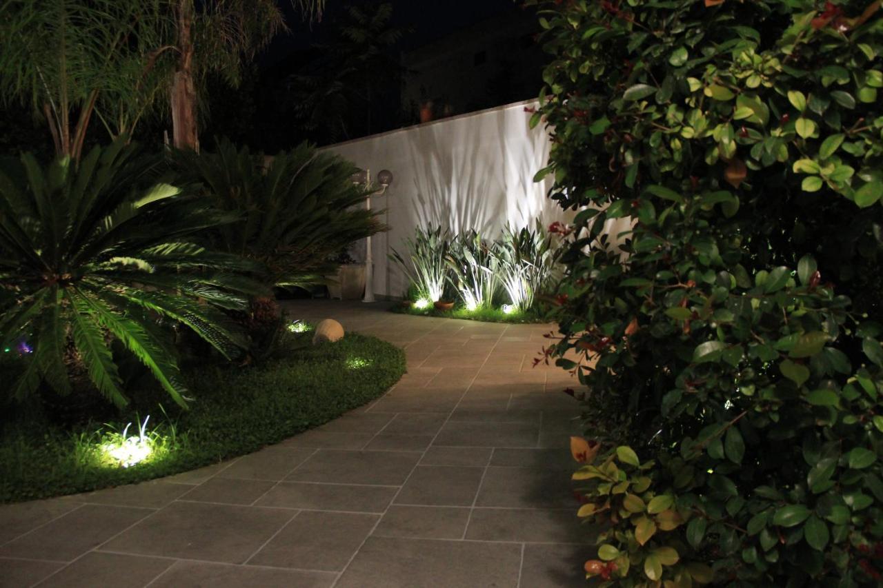 לינה וארוחת בוקר לצ'ה Il Giardino Della Scuncerta מראה חיצוני תמונה