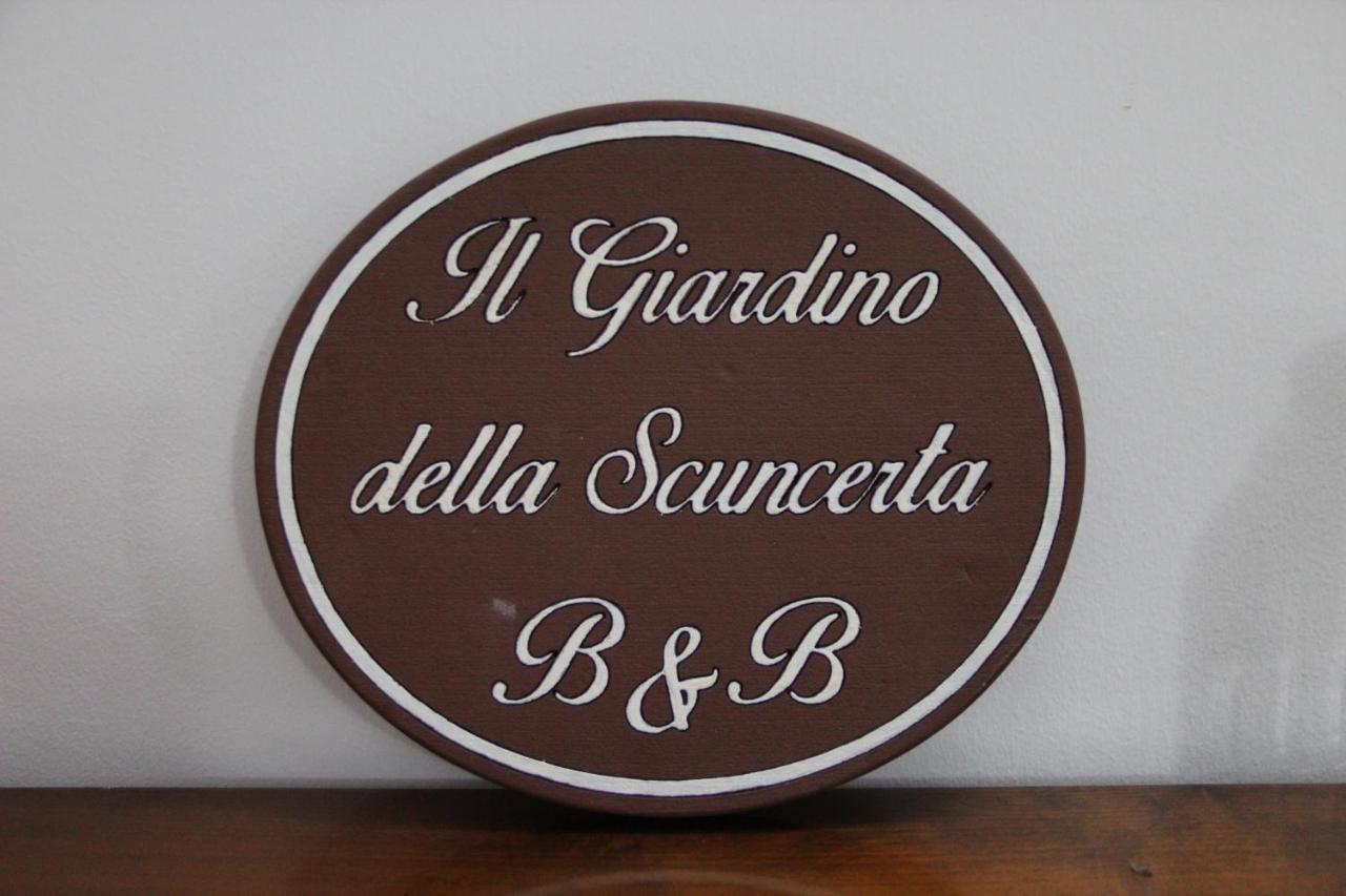 לינה וארוחת בוקר לצ'ה Il Giardino Della Scuncerta מראה חיצוני תמונה
